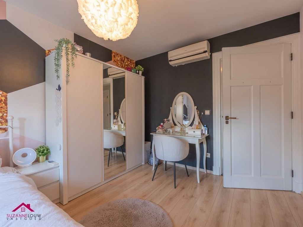 Landelijke villawoning met dubbele vrijstaande garage foto 40