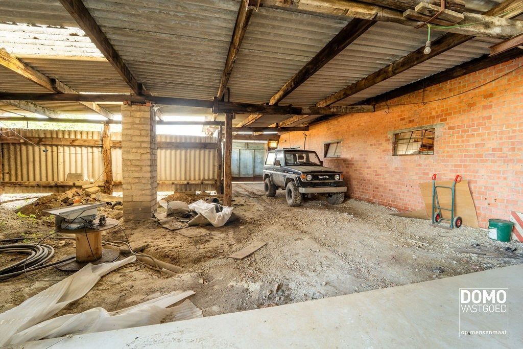 Ruime perceel (45a97ca) met een goedgekeurde vergunning foto 8