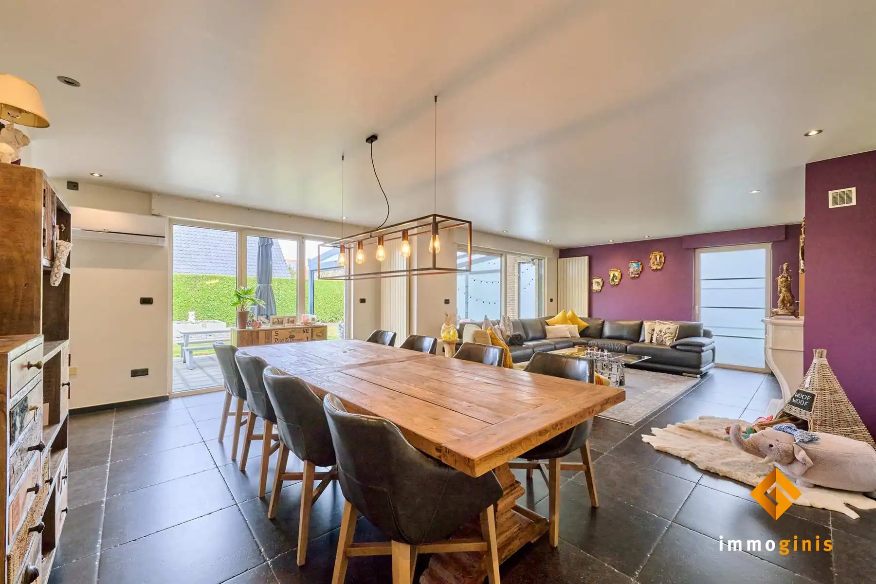 Luxueuze woning met 3 tot 5 slaapkamers en zéér grote, vrijstaande garage op een mooi perceel van 9a60ca. foto 6