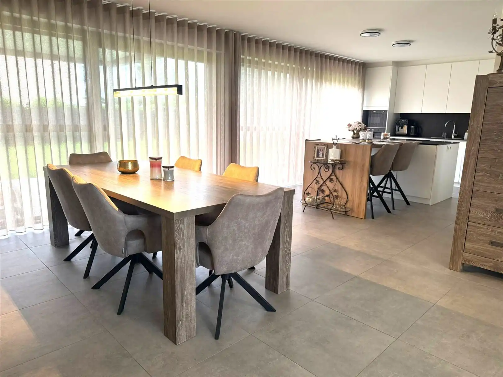 TE HUUR: Ruime open bebouwing met 3 slaapkamers te Pelt! foto 3