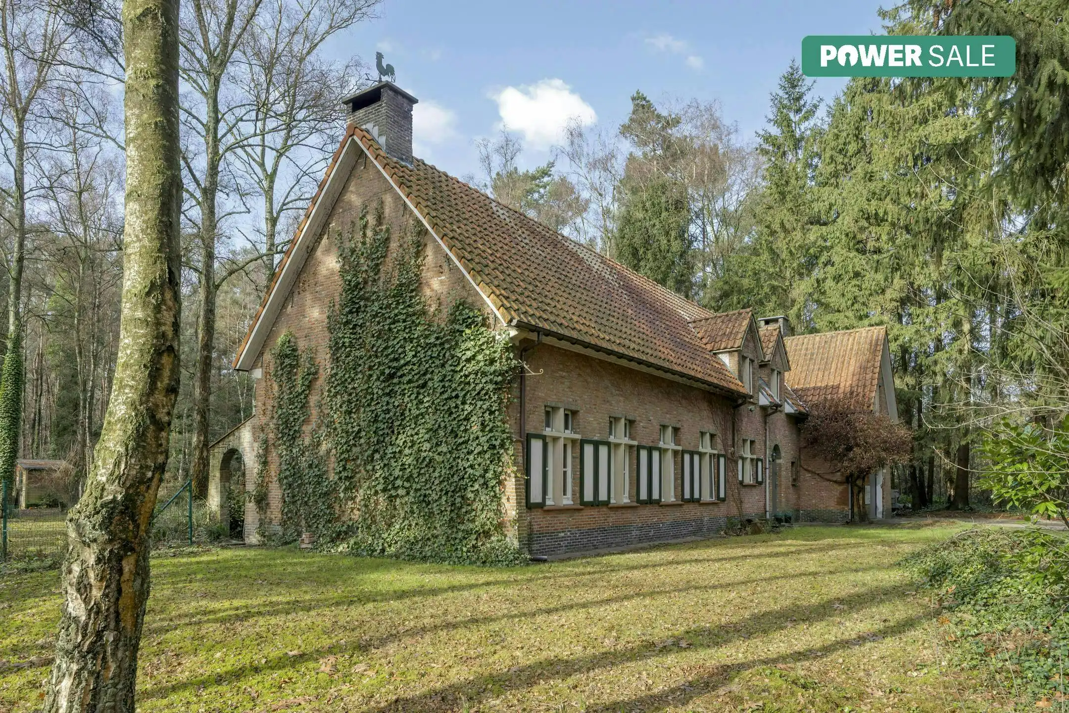 Recent gerenoveerde villa op 33 are te koop in Herentals foto 25