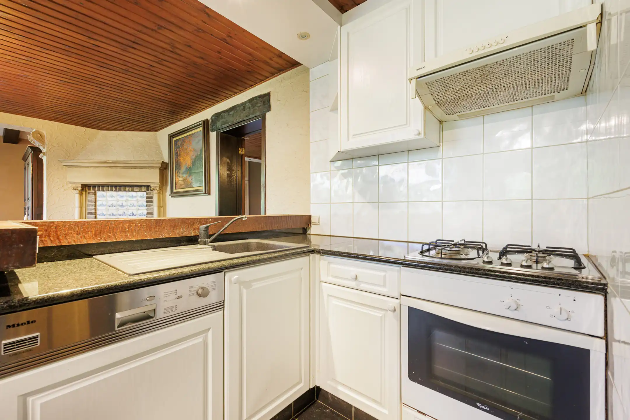 Gezellige, op te frissen, vakantiewoning nabij het kanaal Dessel-Schoten. foto 10