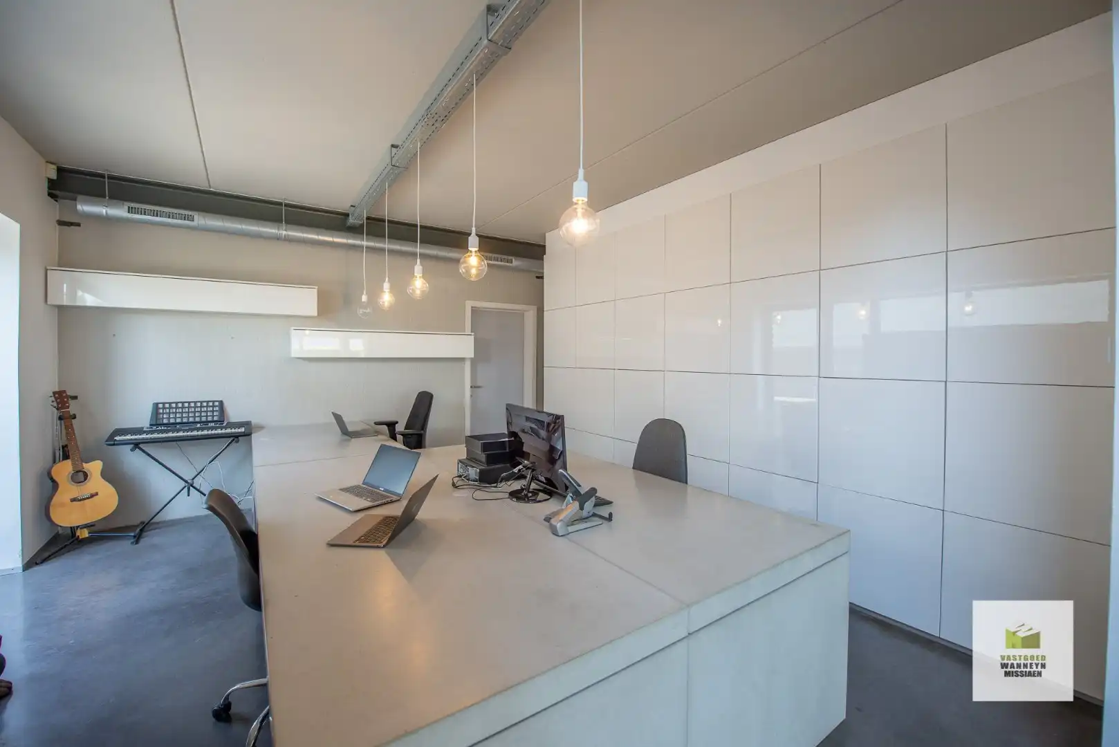 Ruime loods (288m2) met woonst te Verrekijker Wingene  foto 15