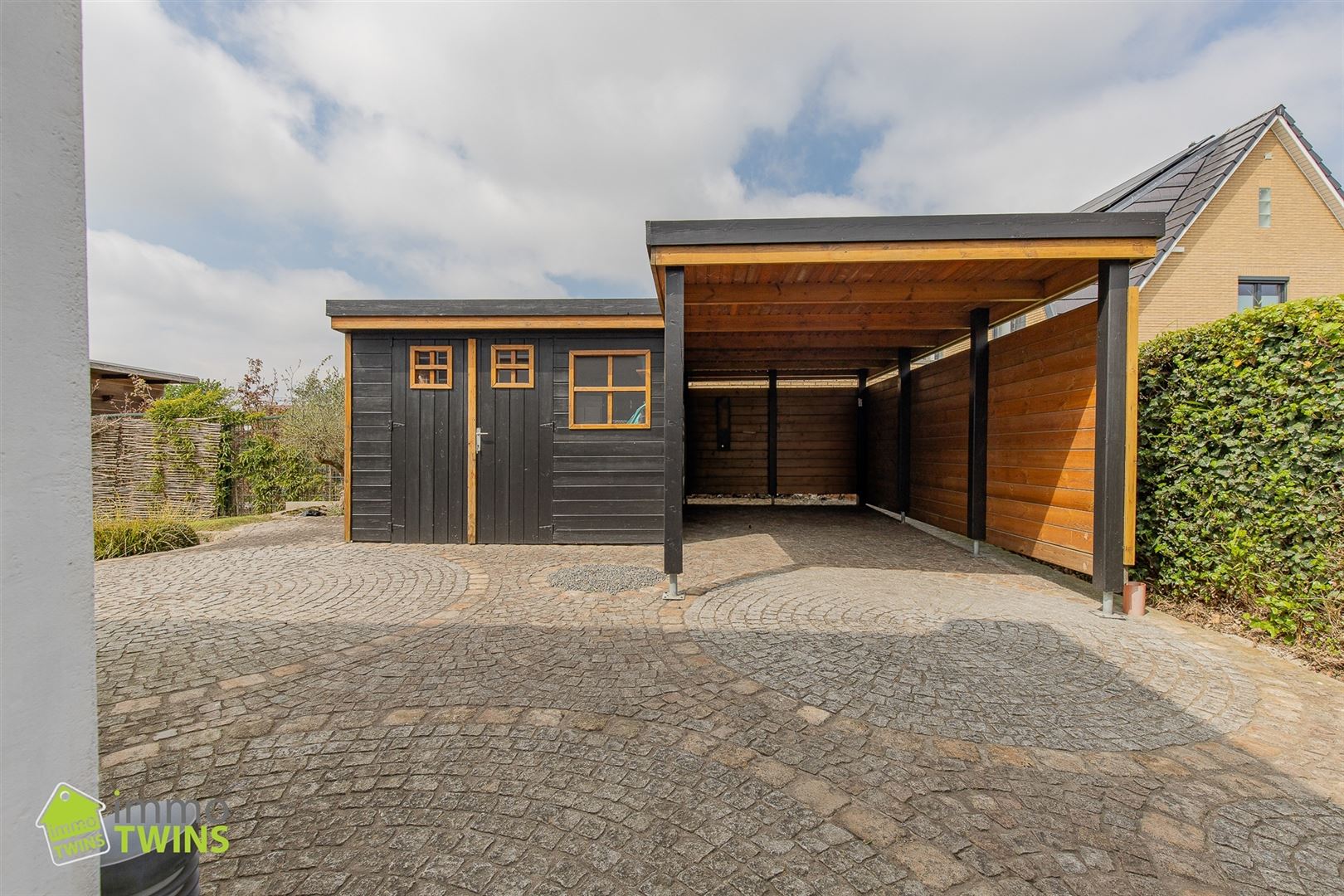 Ruime Vrijstaande Woning met 4 slpks foto 21