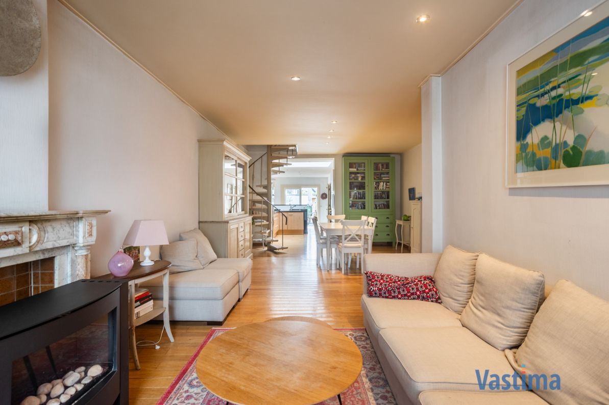 Gezellige rijwoning met 2 slaapkamers nabij OLV-ziekenhuis foto 5