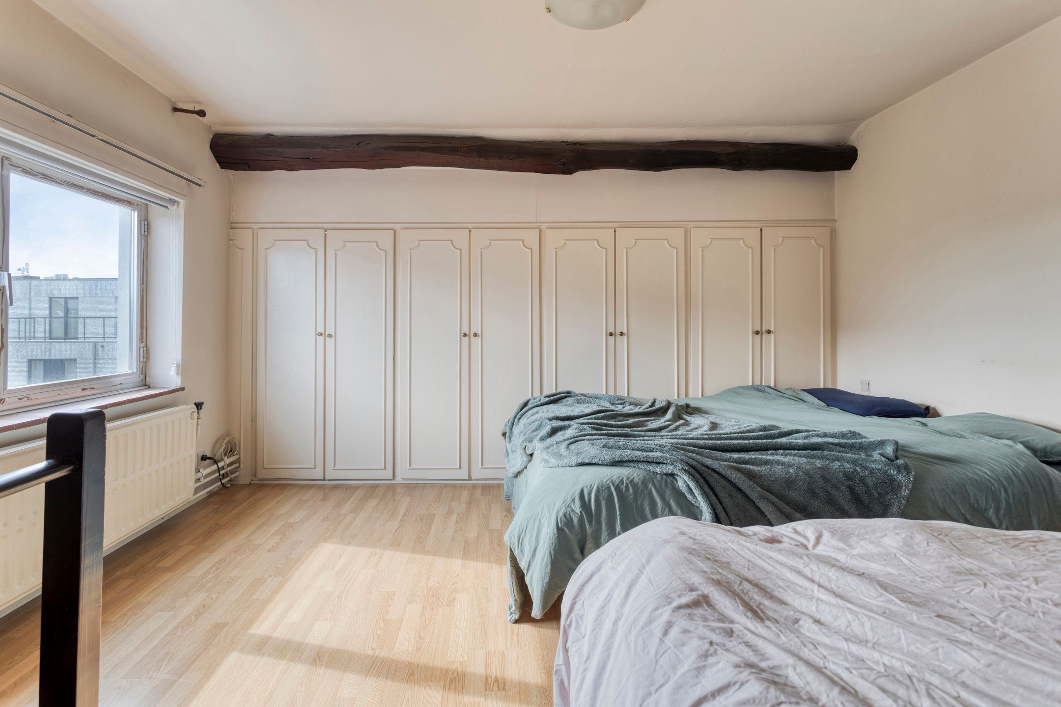Woning met 4 slaapkamers en tuin op uitstekende ligging foto 8