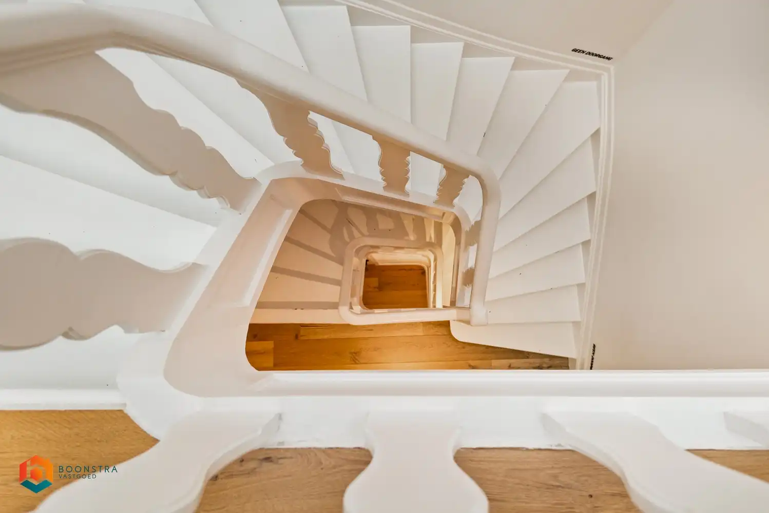 Instapklare woning met 5 slpkrs, 3 badkmrs en stadstuin te Mechelen foto 15