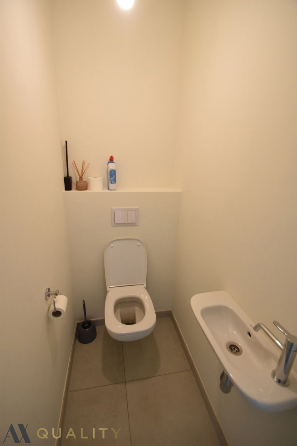 Energiezuinig recent gelijkvloers 2-slpk. appt met terr., tuin en autostaanplaats foto 15
