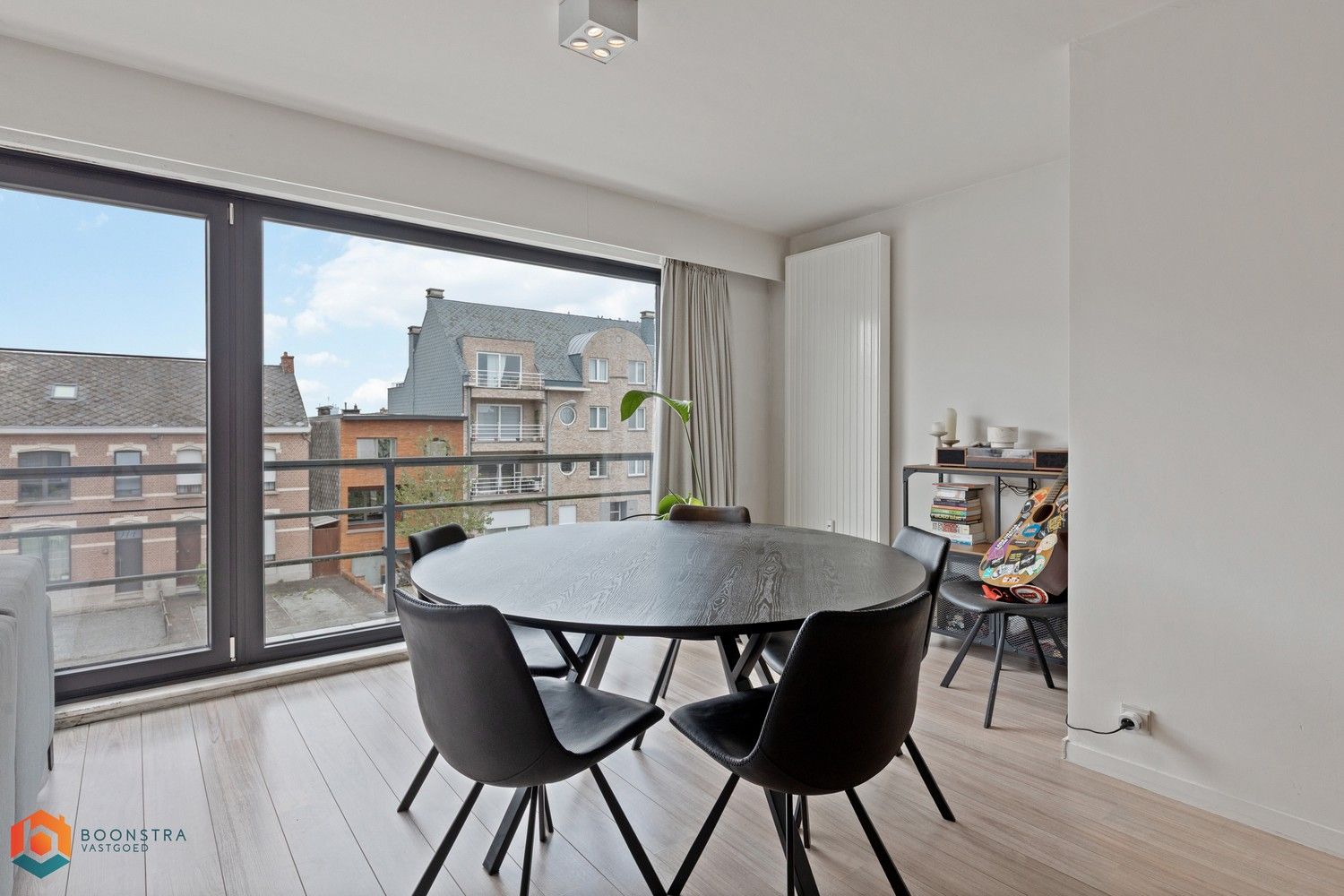 Gerenoveerd appartement met 2 slpkrs in hartje Putte foto 7