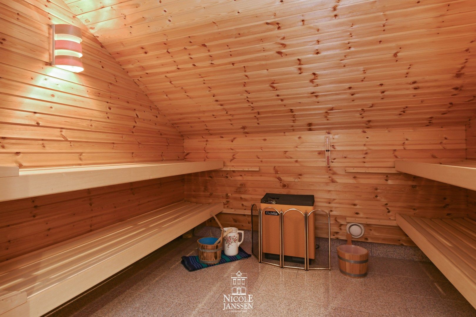 Exclusieve villa met zwembad foto 18