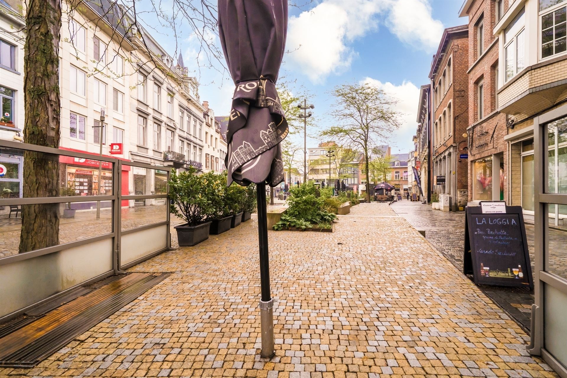 Handelshuis met authentieke elementen op de Korenmarkt! foto 29