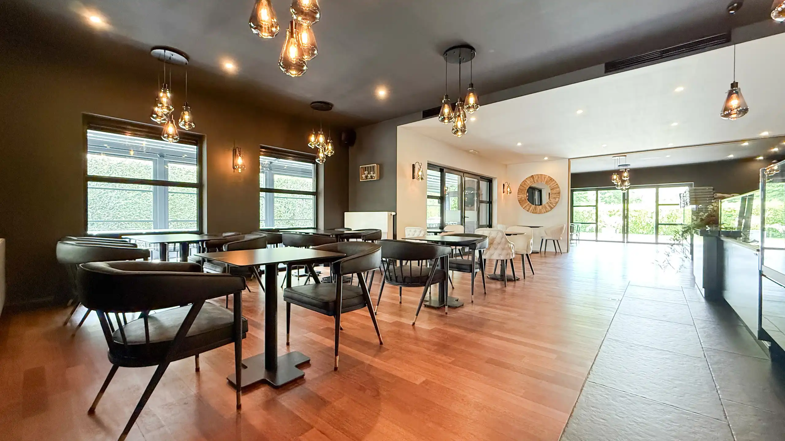 Prachtig handelspand met woonst op toplocatie (40are grond)! foto 8