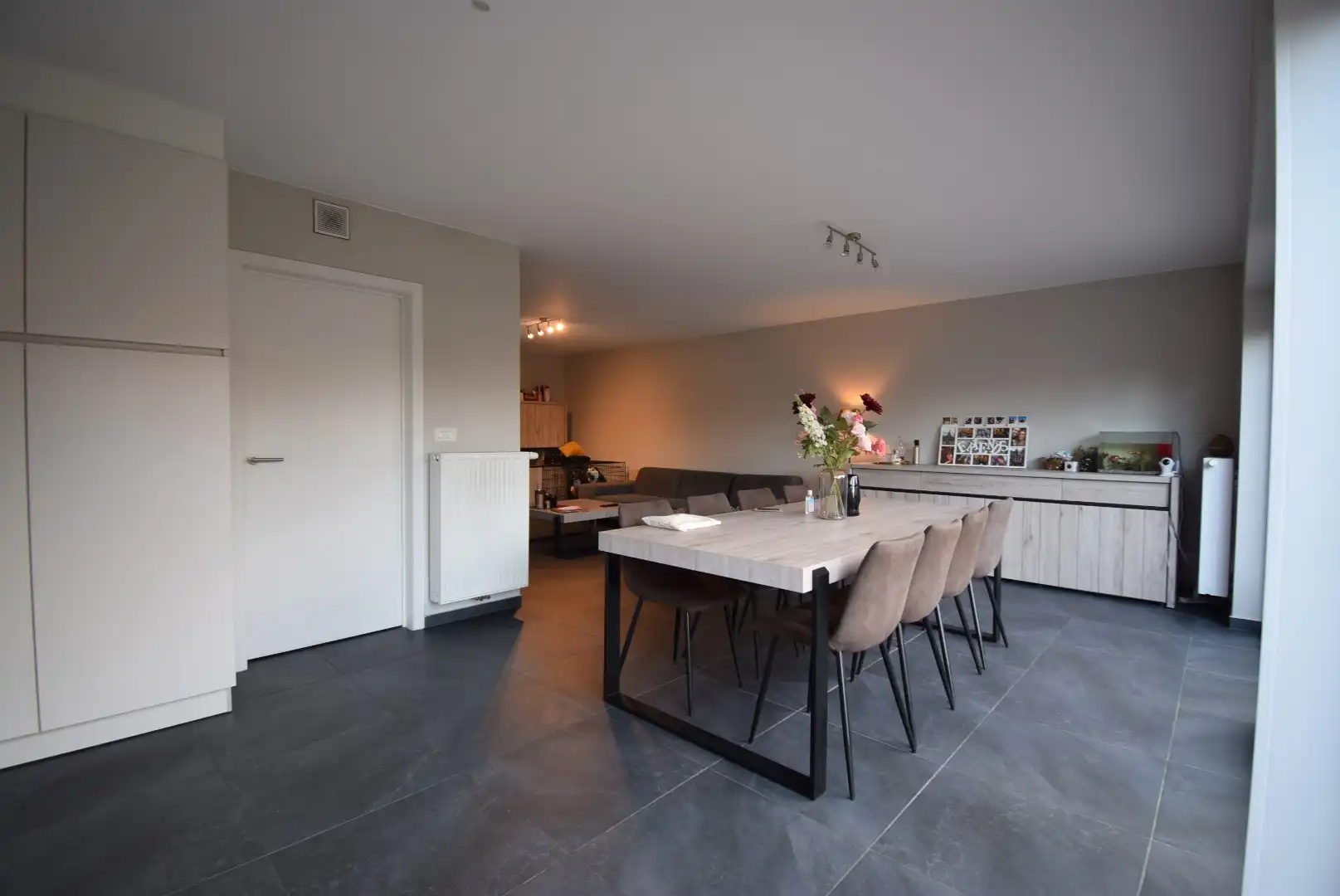 INSTAPKLARE NIEUWBOUWWONING MET 3 SLAAPKAMERS foto 2