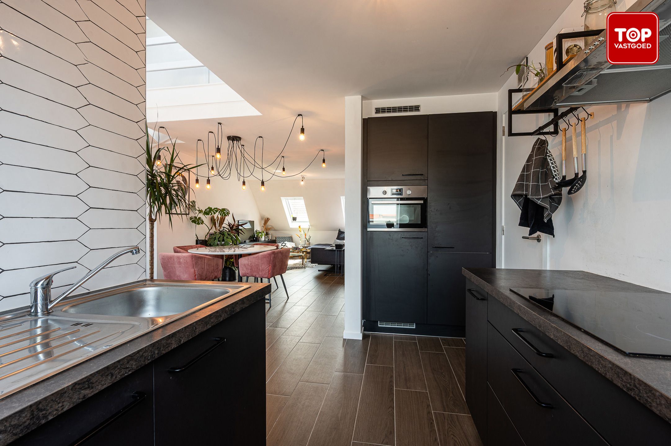 Instapklaar appartement (2019) met 2 slaapkamers en terras. foto 9
