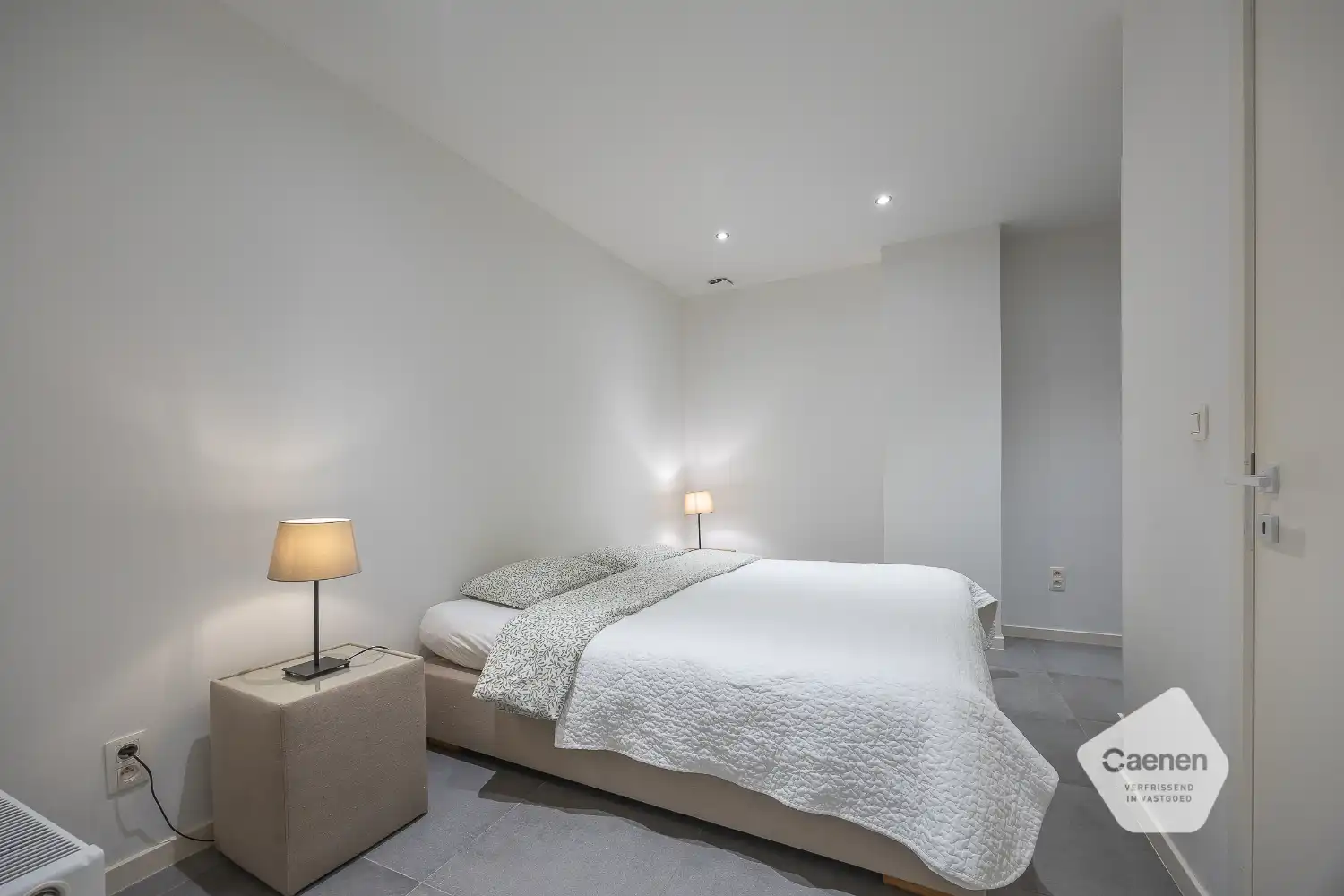 Gerenoveerd gelijkvloers appartement vlakbij Visserskaai foto 16