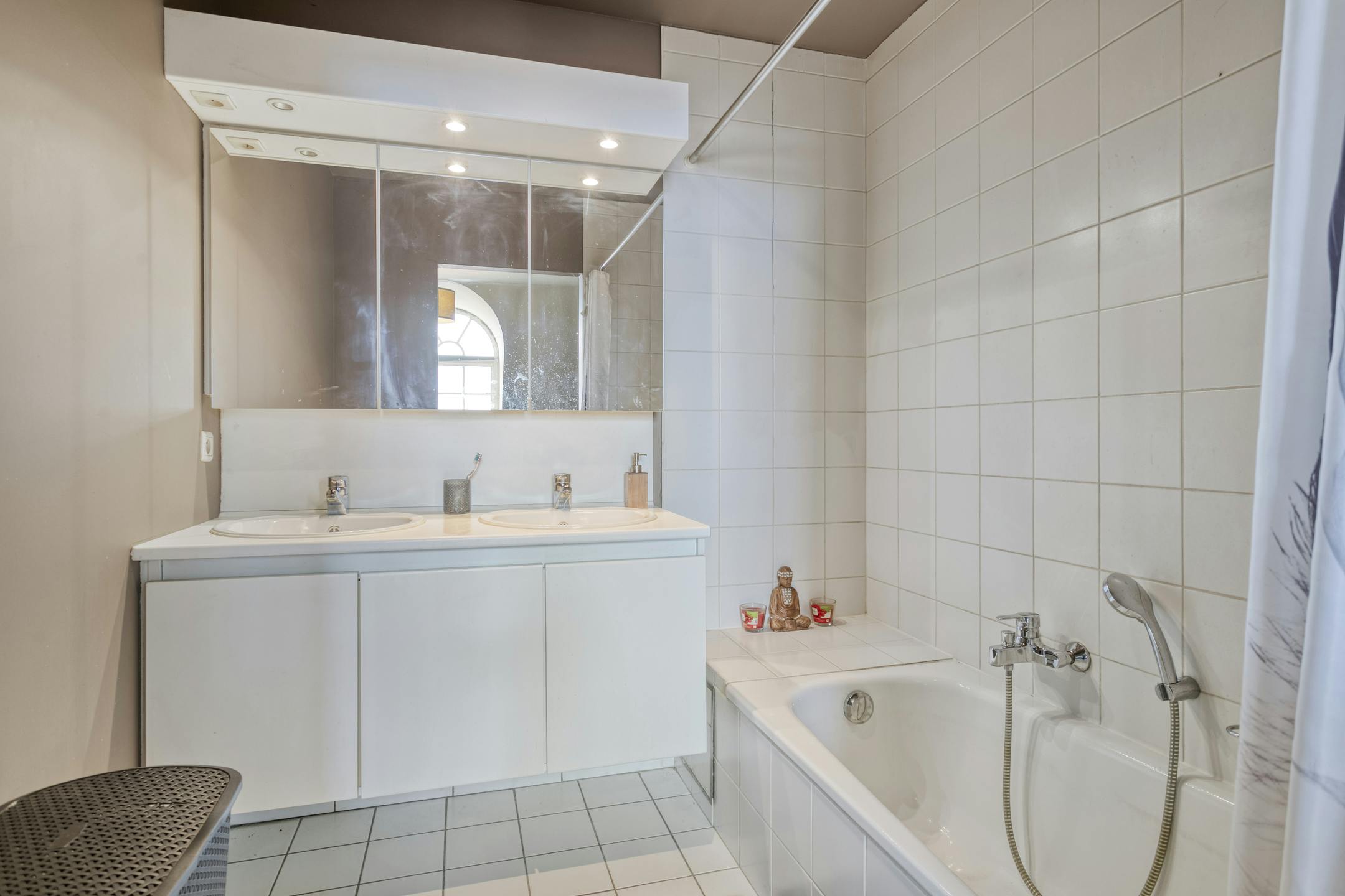 Gezellig appartement met 2 kamers te koop in centrum Waregem foto 7