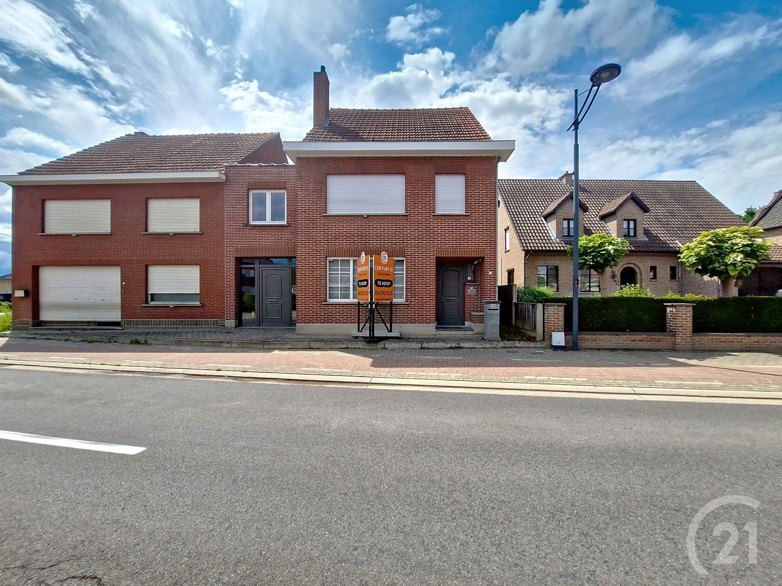 Huis te koop in Baal! foto 2