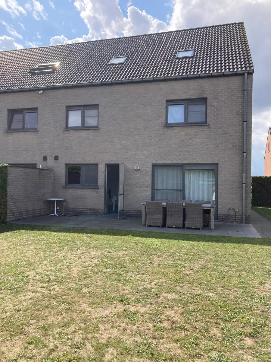Moderne gezinswoning in rustige buurt te Lochristi foto 18