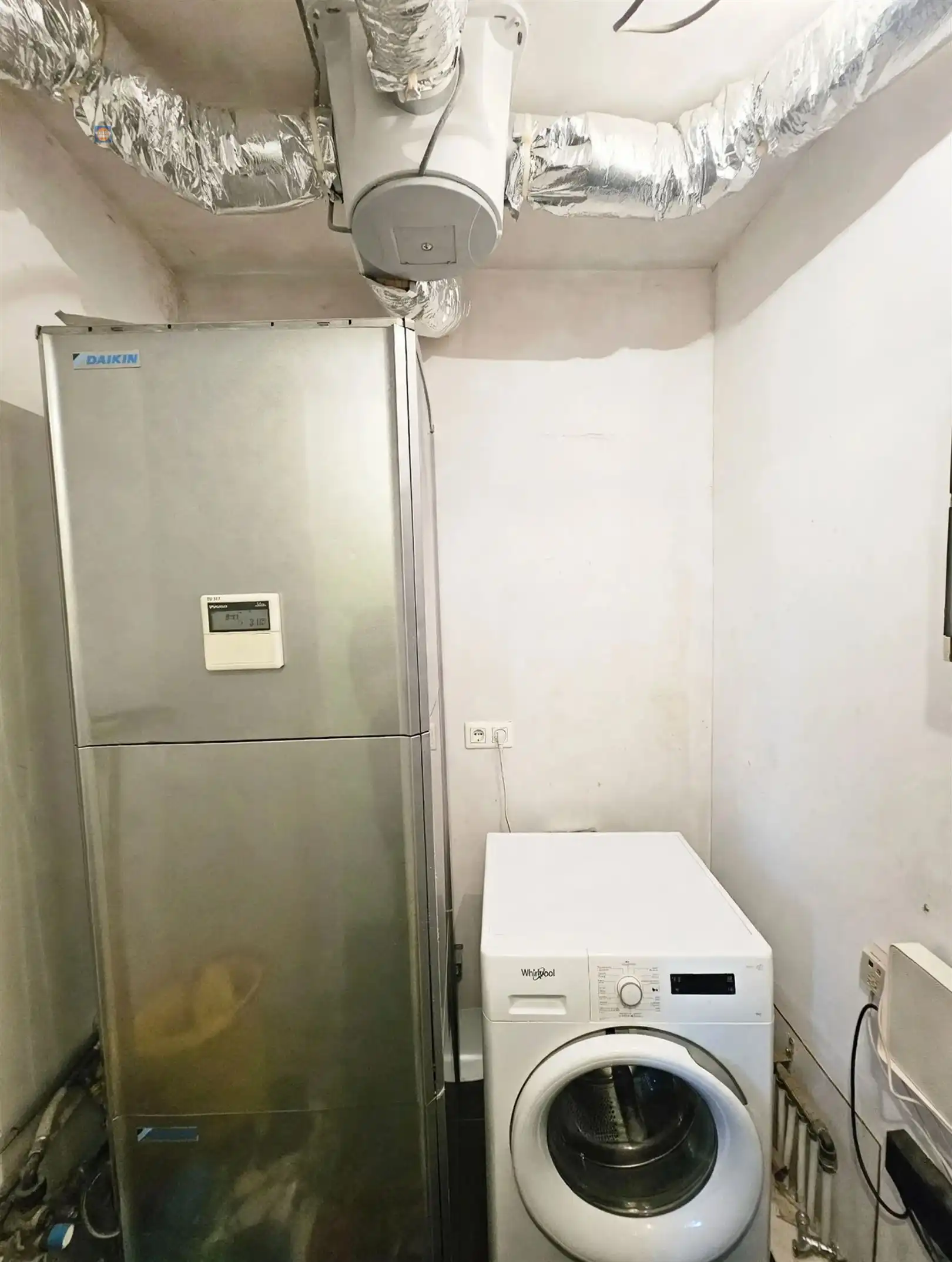 Appartement met 1 slaapkamer, staanplaats en kelder foto 8