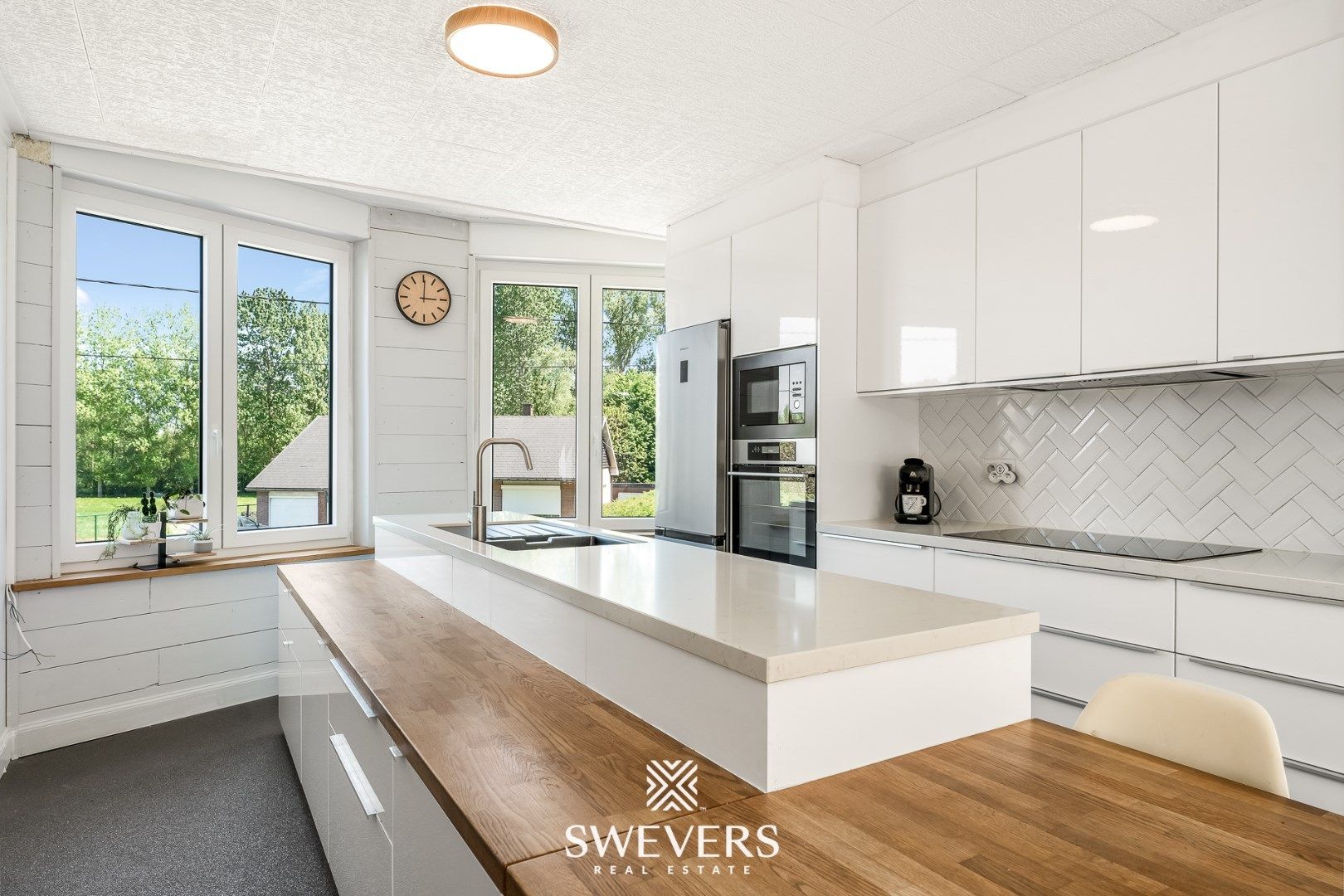 Stijlvolle woning met 4 slpk en prachtige tuin in Tongeren foto 11