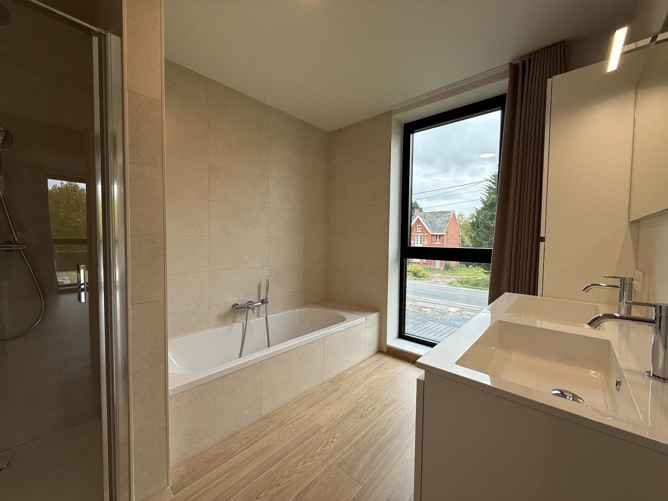 NIEUWBOUW TE HUUR I 4 SLPK I HOOGWAARDIG AFGEWERKT foto 10