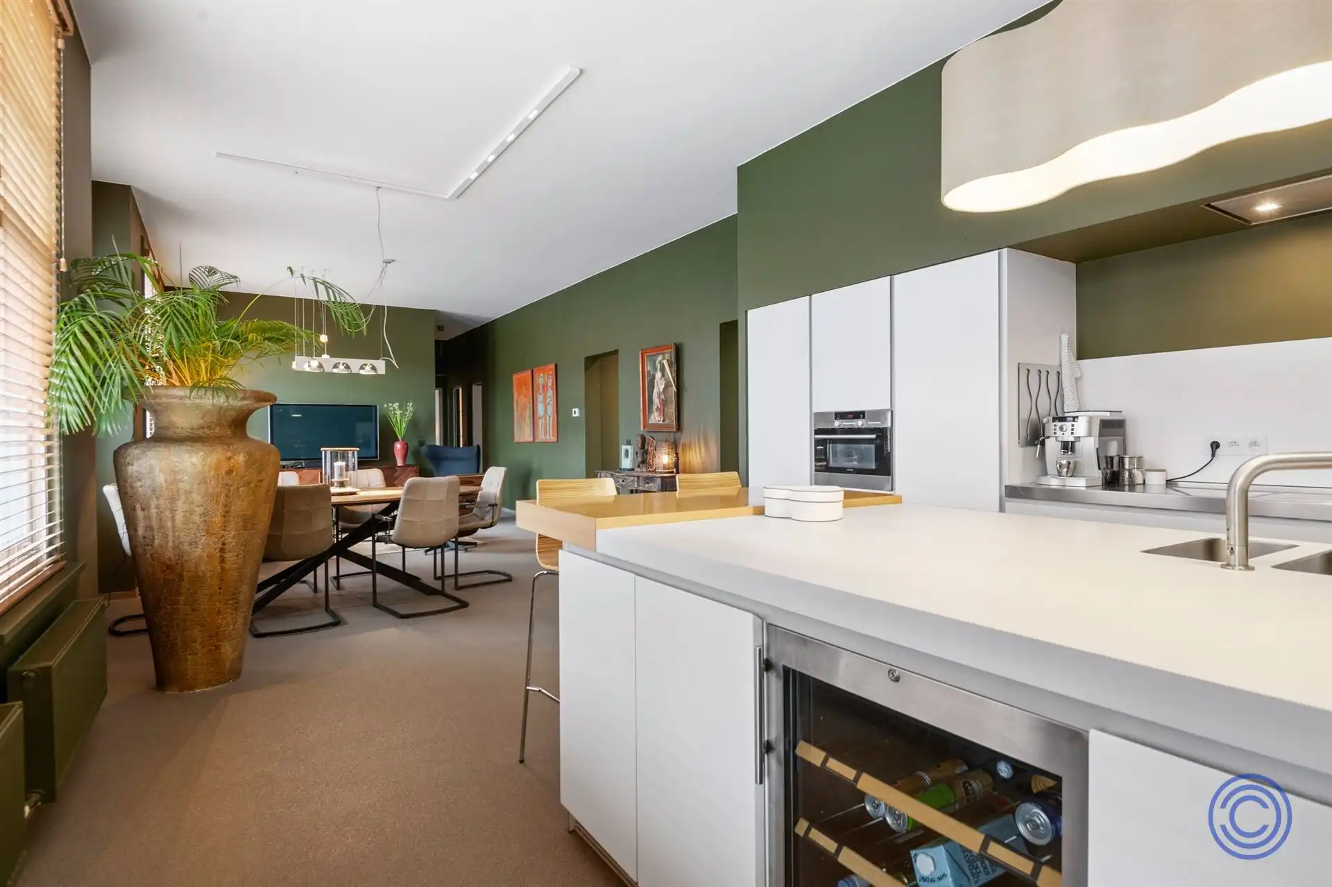 Hoogwaardig afgewerkt appartement in UNIEK gebouw! foto 6