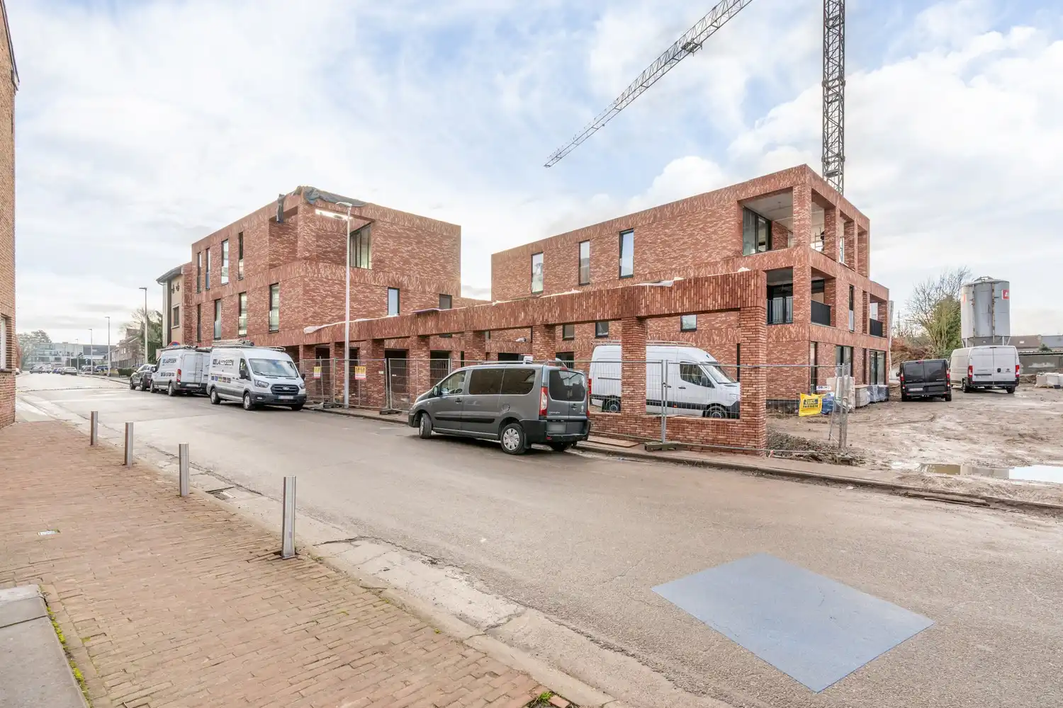 Appartement met 2 slaapkamers op de eerste verdieping - mogelijkheid aankoop 6% BTW! foto {{pictureIndex}}