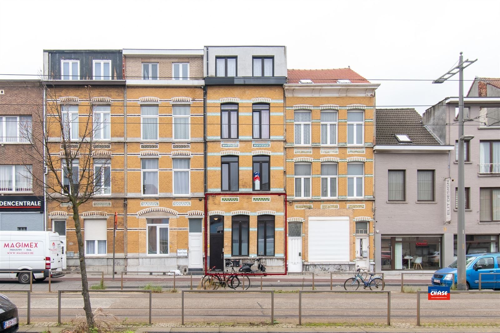 Gelijkvloers appartement met 2 slaapkamers en tuin foto 2