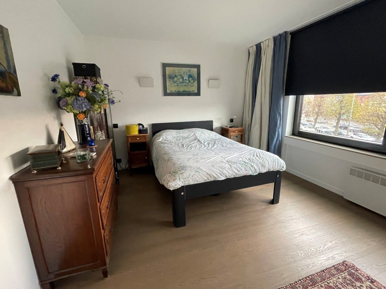 Gerenoveerd 3 slaapkamer appartement met garage foto 8