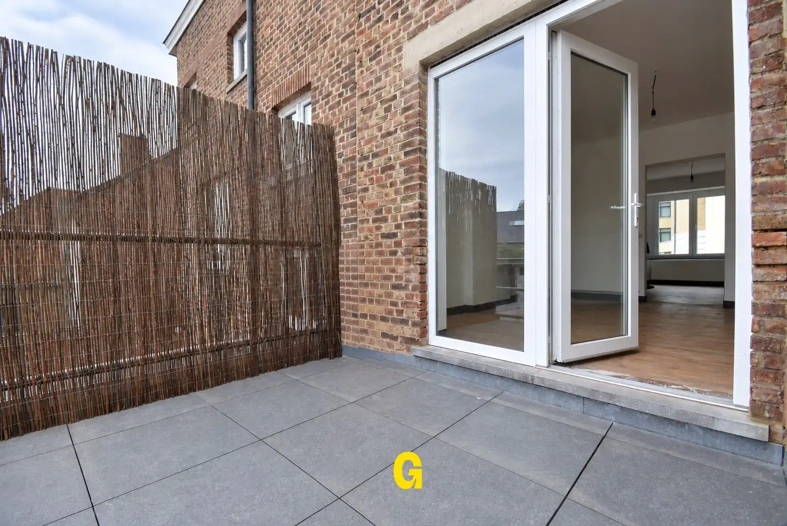 Netjes gerenoveerde duplex met twee slaapkamers en terras op mooie locatie in het centrum van Tongeren - GEEN BIJKOMENDE GEM. ONKOSTEN foto 20