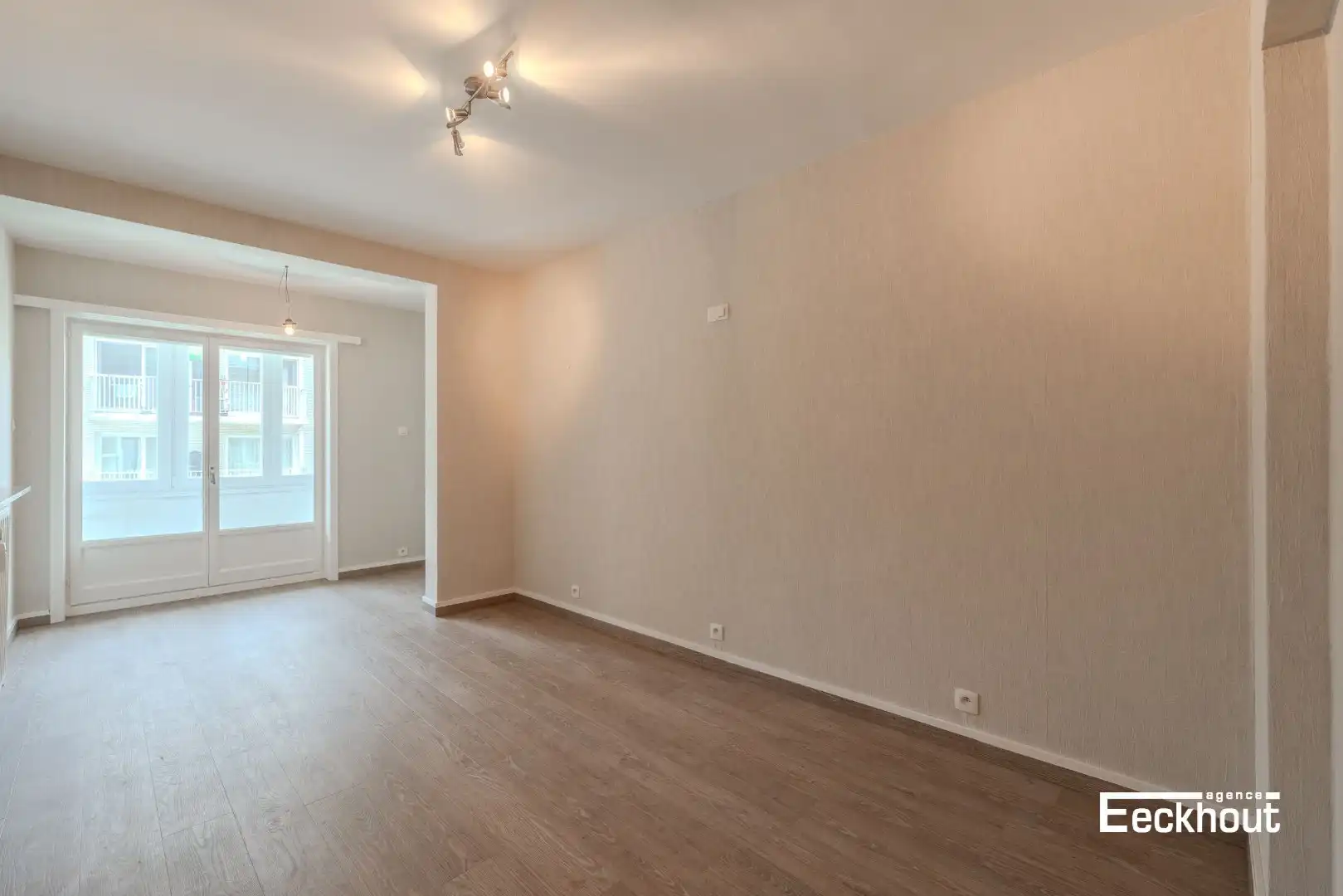 2 slaapkamer appartement op gegeerde locatie met open parkzicht foto 11