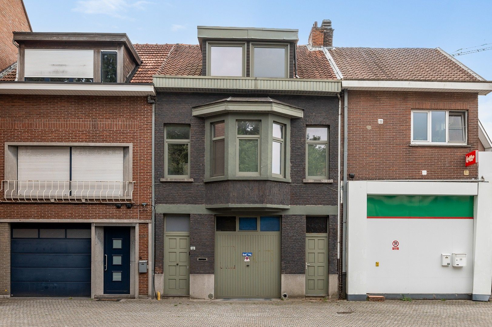Energiezuinige woning met 4 slpk, inpandige garage en tuin foto {{pictureIndex}}
