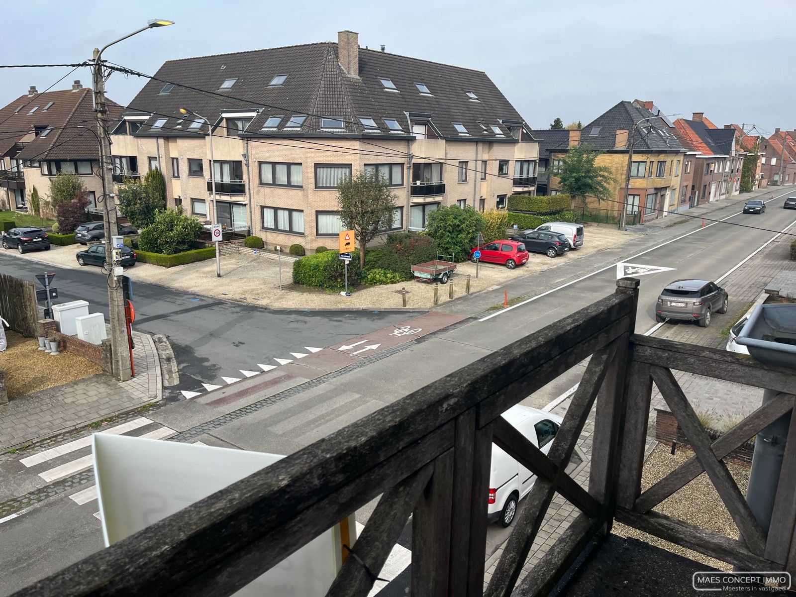 Appartement te huur dicht bij centrum Waregem met ondergrondse parkeerplaats foto 4