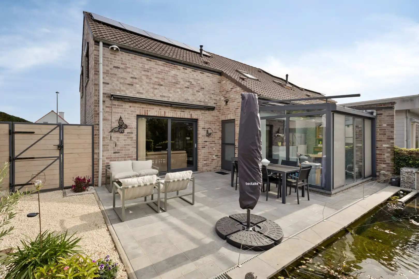 Instapklare 3-gevelwoning te Lennik met 3 slaapkamers foto 2