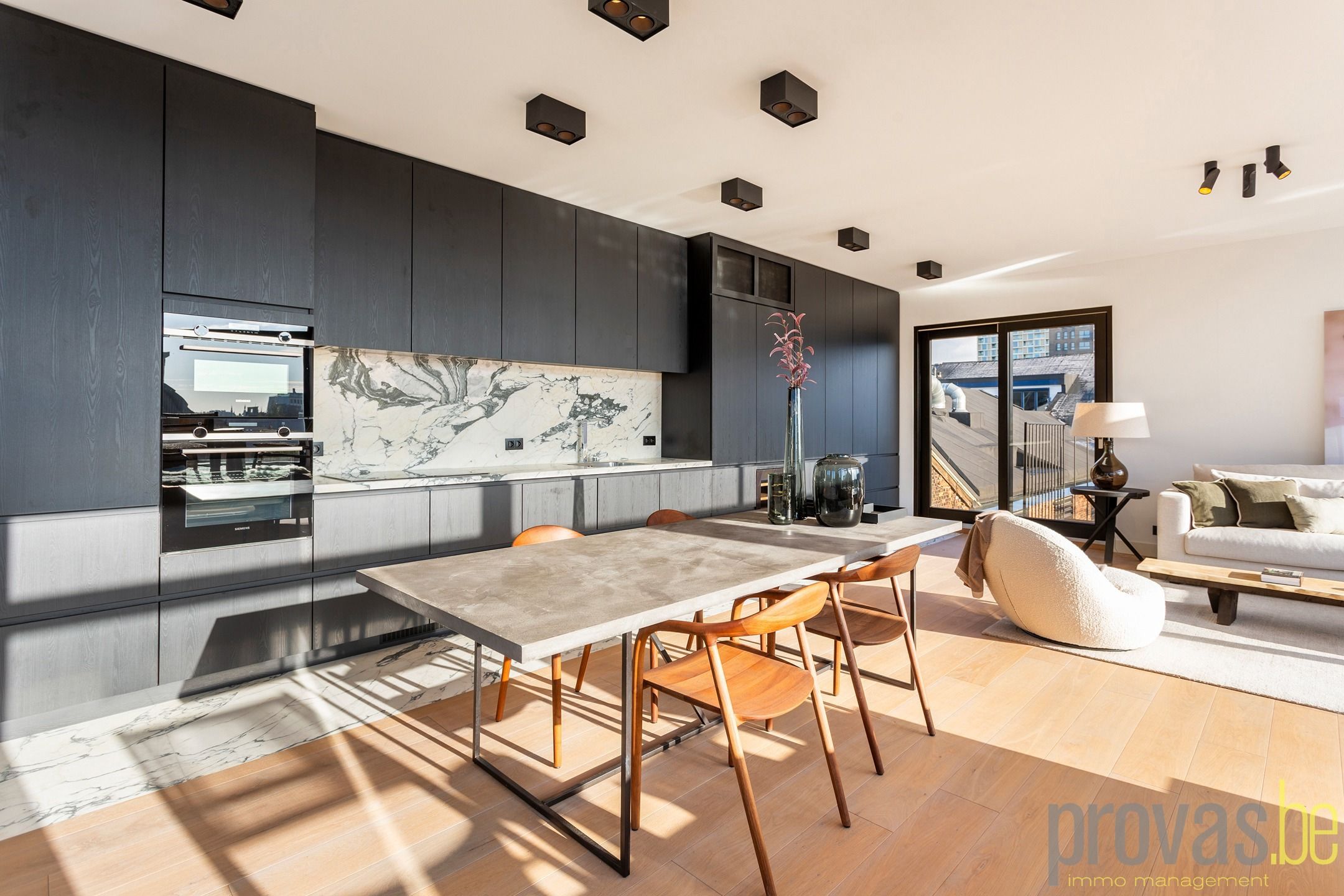 PRACHTIGE PENTHOUSE VAN CA 134 M² MET UNIEK TERRAS CA 102 M² foto 11