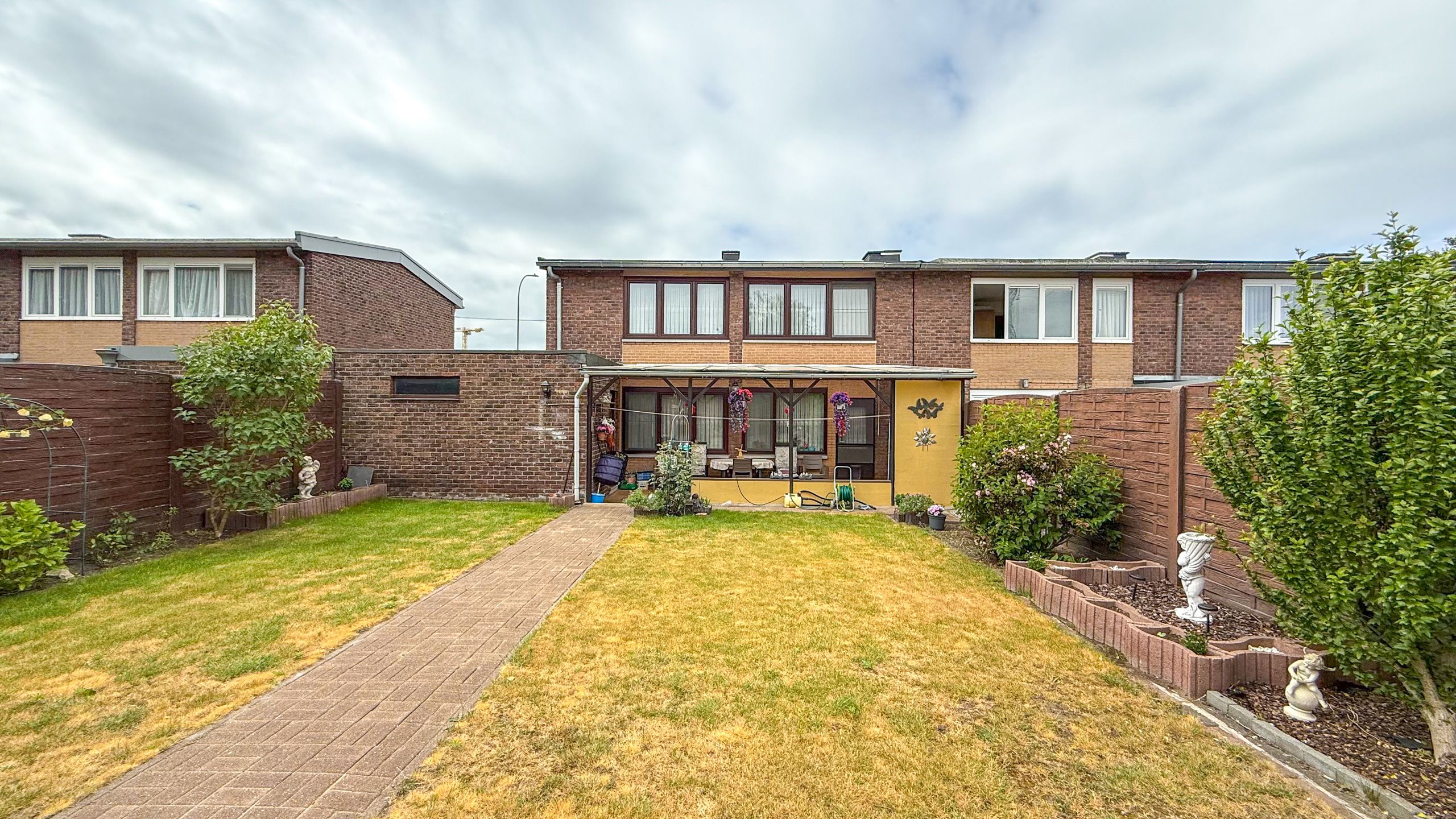 Instapklare woning met 4 slpk in Heusden-Zolder! foto 25