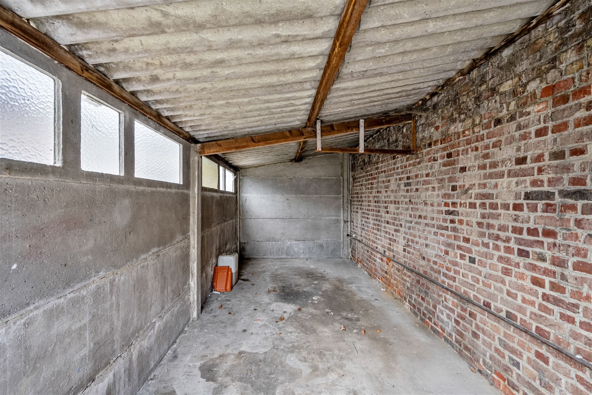 Centraal gelegen handelswoning met 3 slaapkamers en tuin. foto 22