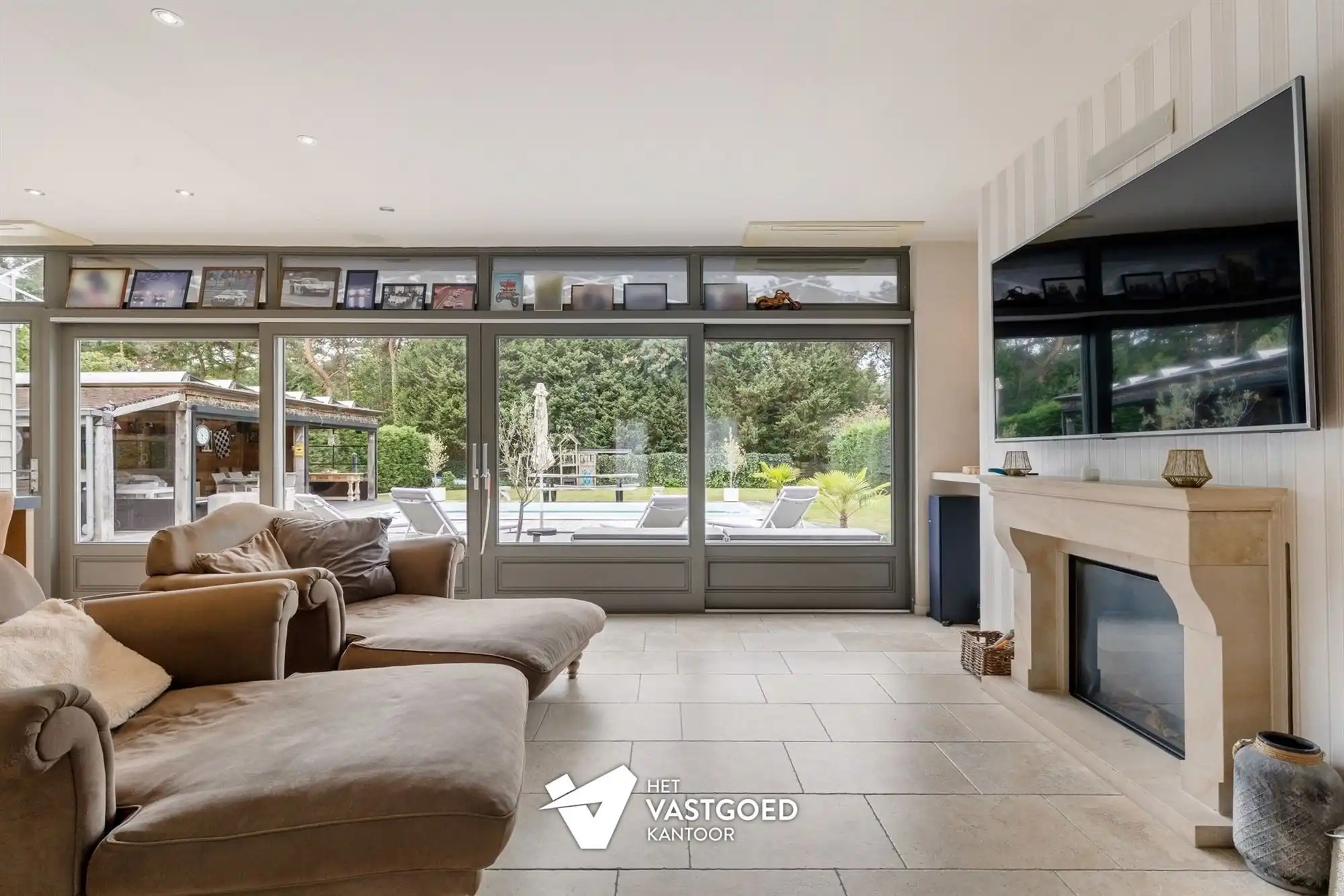 GELIJKVLOERSE VILLA MET ZWEMBAD, POOLHOUSE EN ENERGIEZUINIG WOONCOMFORT IN MOL foto 5
