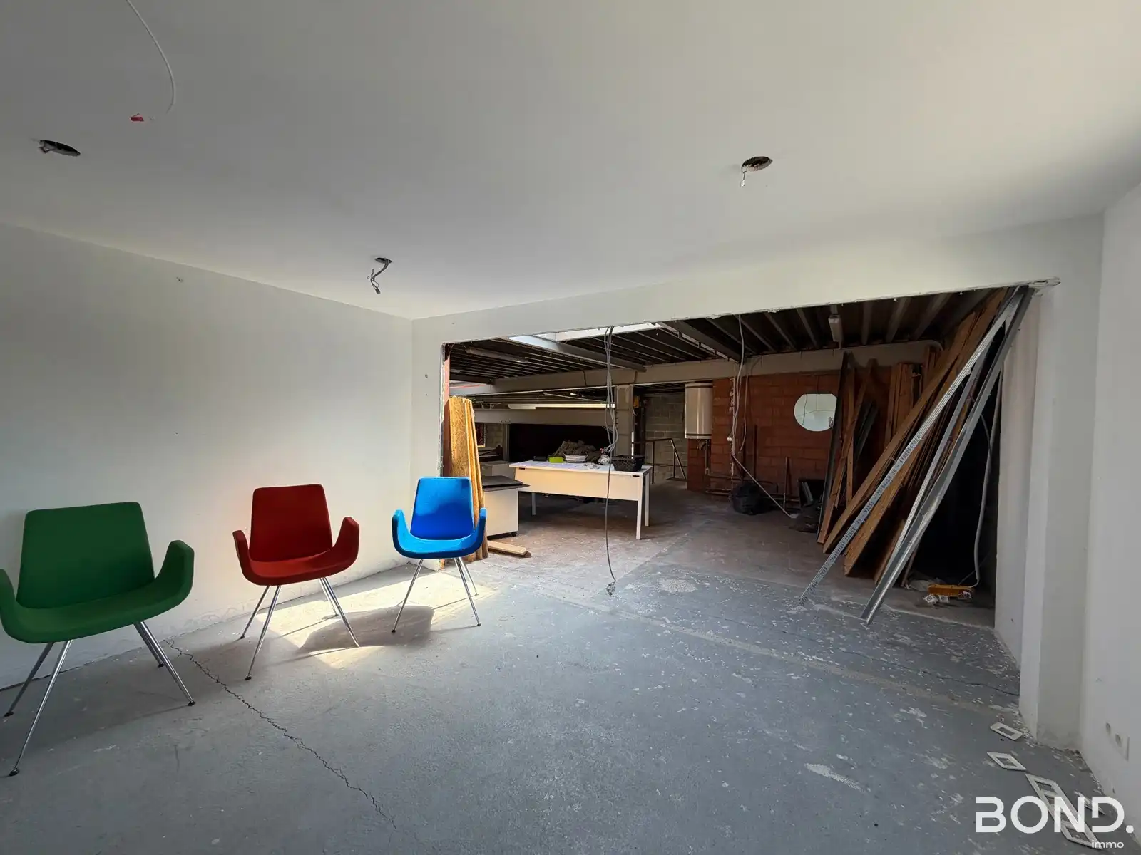 Loods met kantoor op toplocatie!  foto 12