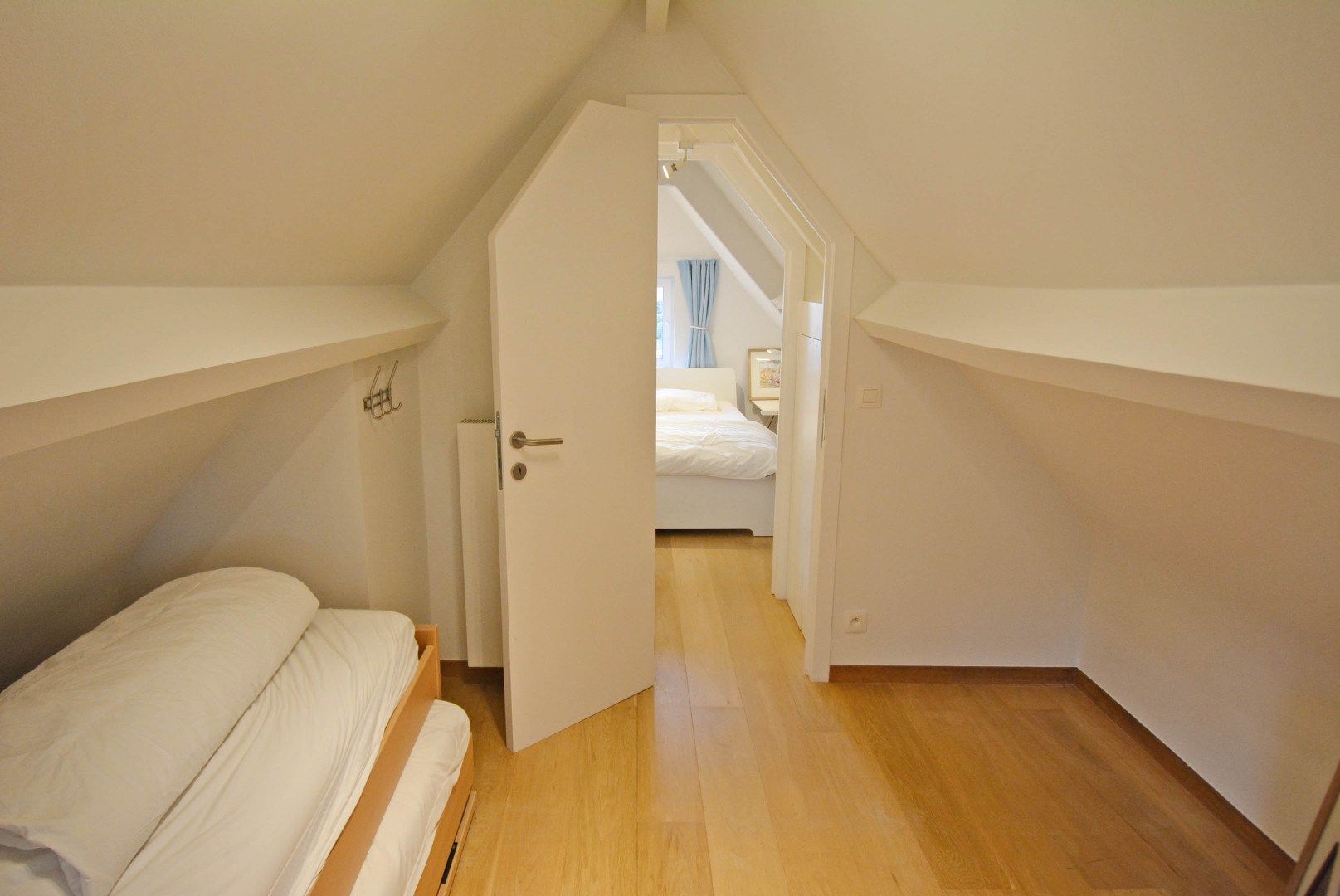 Charmante woning met tuin, terras en 2 slaapkamers. foto 6