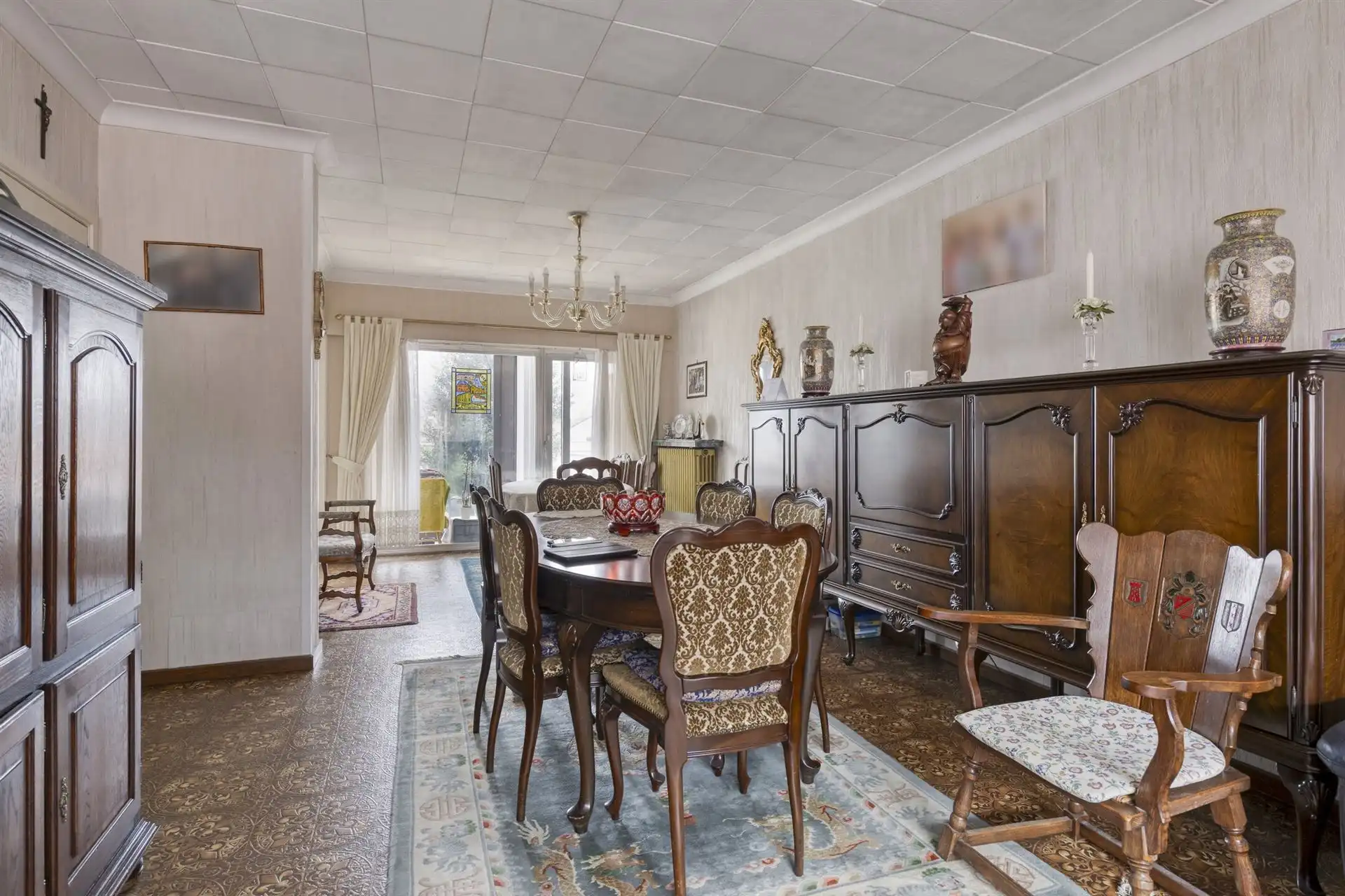 Ruime Woning met 3 of 4 slaapkamers, tuin en garage. foto 6