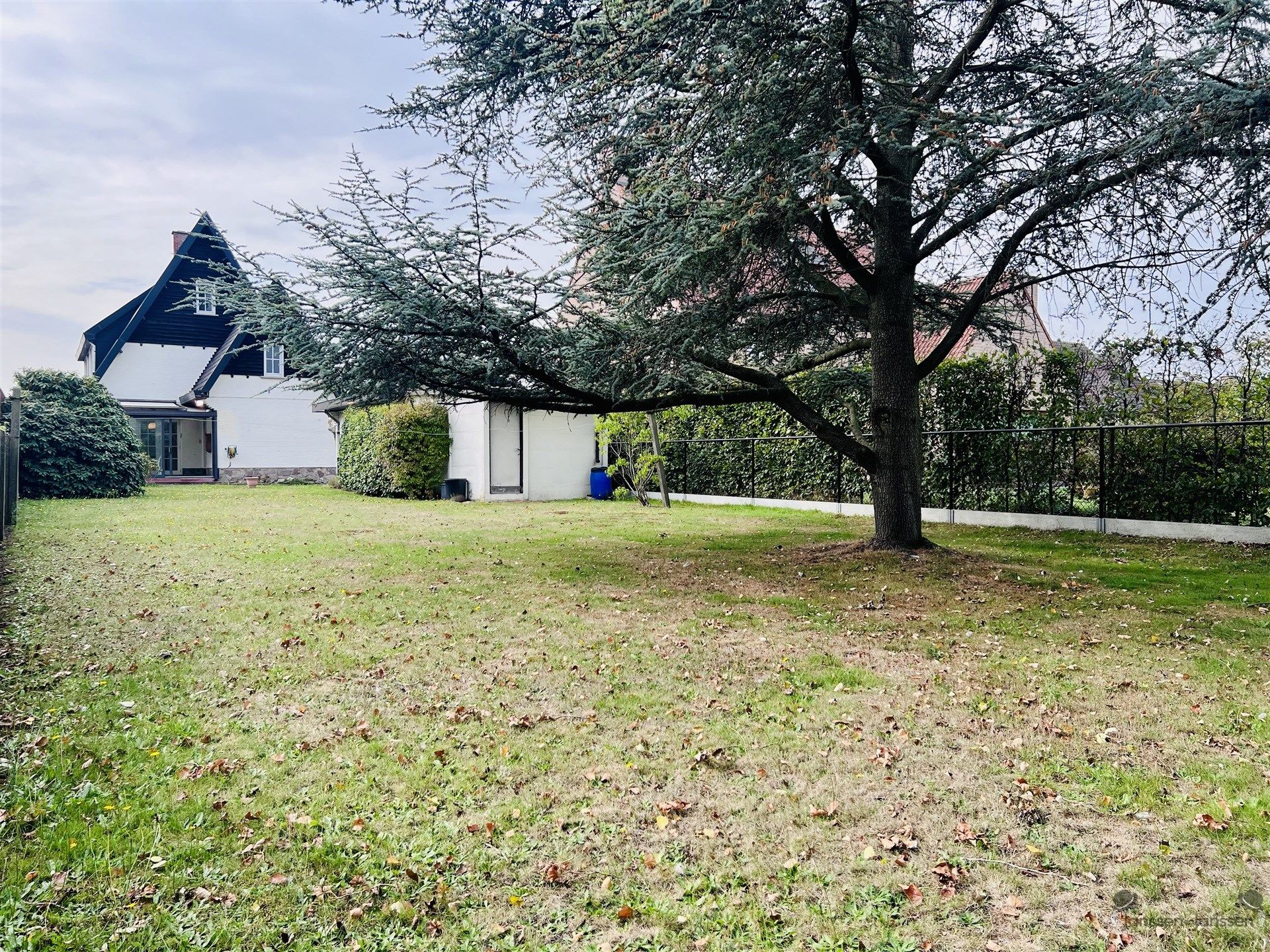 Te renoveren villa op 800m² foto 3