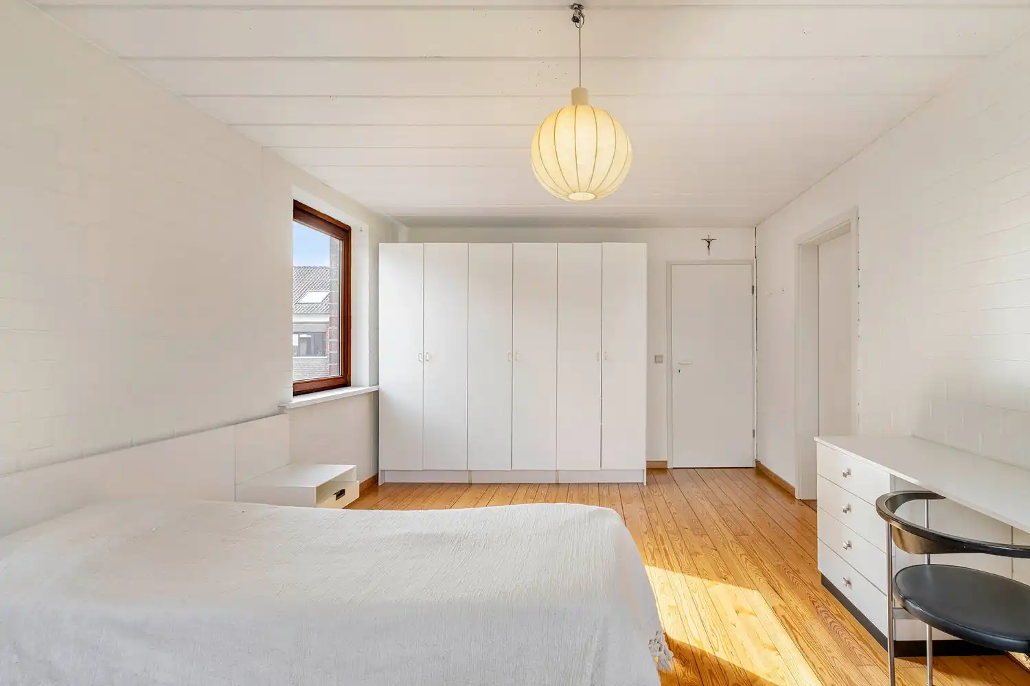 Goed gelegen en lichtrijke halfopen bebouwing met 3/4 ruime slaapkamers, een bureau en een tuin te Heverlee! foto 16