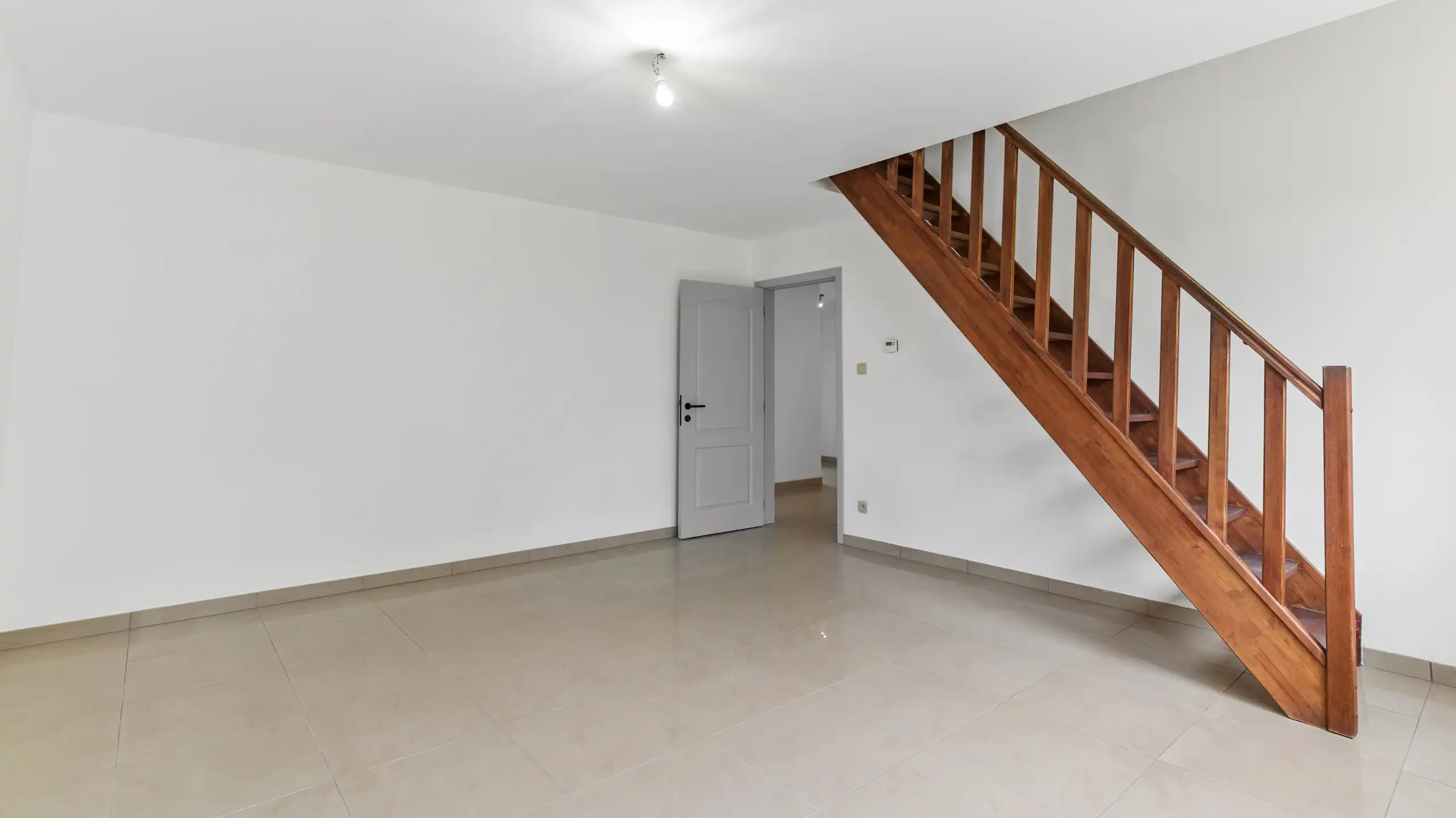 Vernieuwd appartement met 4 slaapkamers in Beringen foto 10