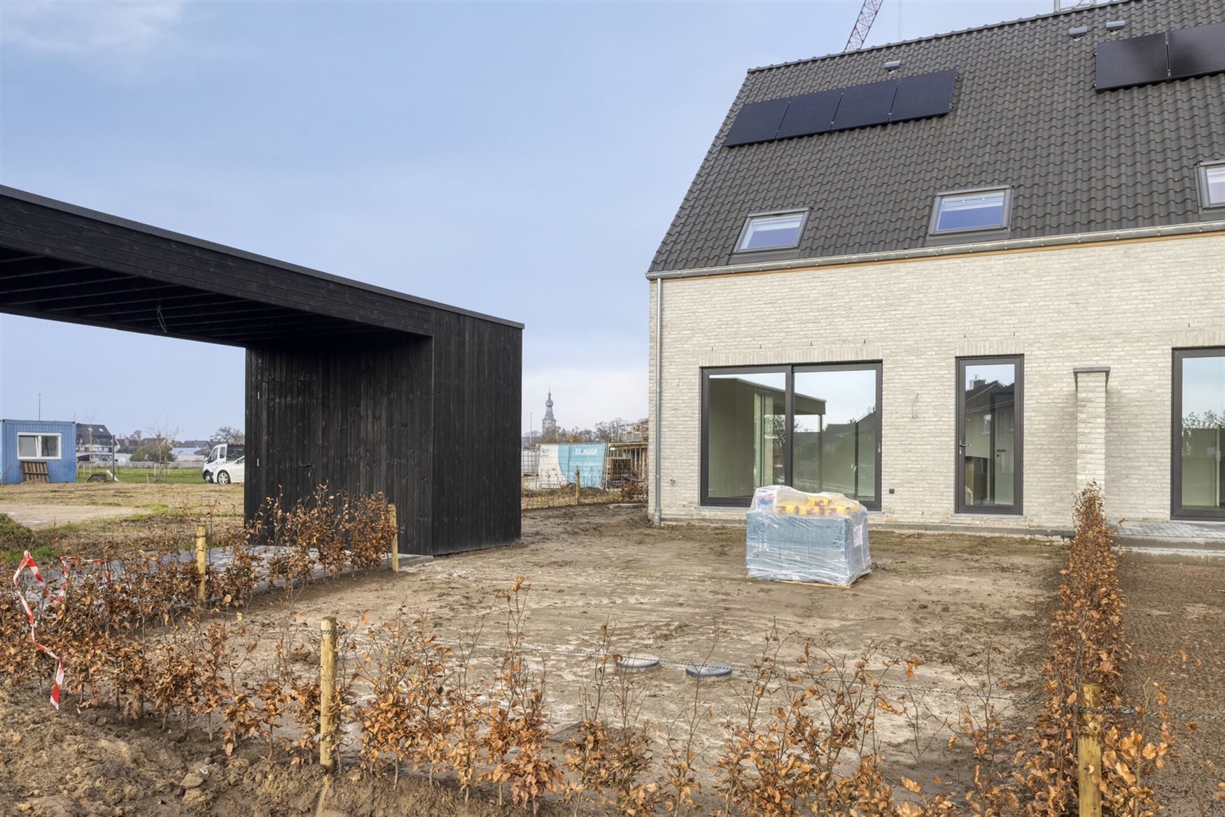 Ruime nieuwbouwwoning foto 17