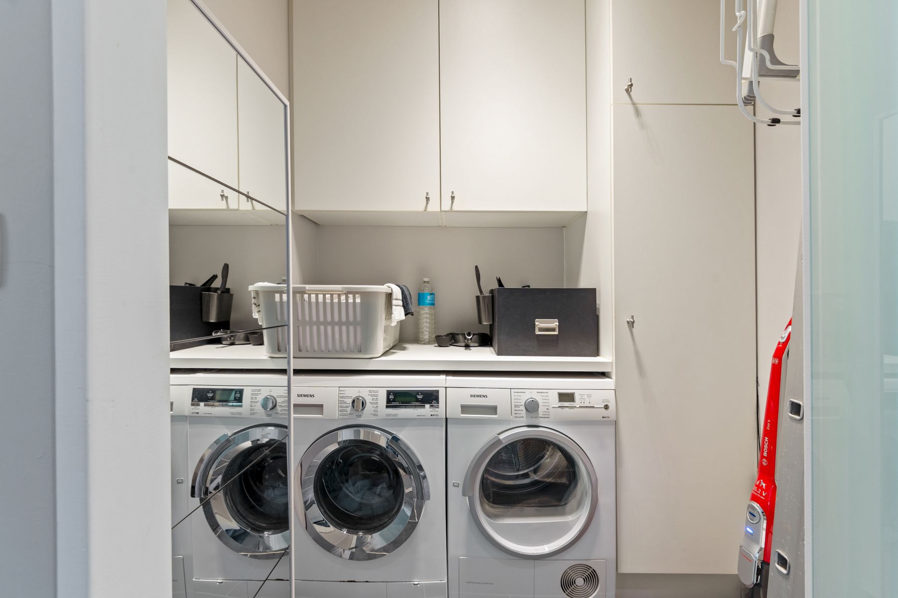 Wonen in het groen: luxueus app. met terrassen & garage foto 15