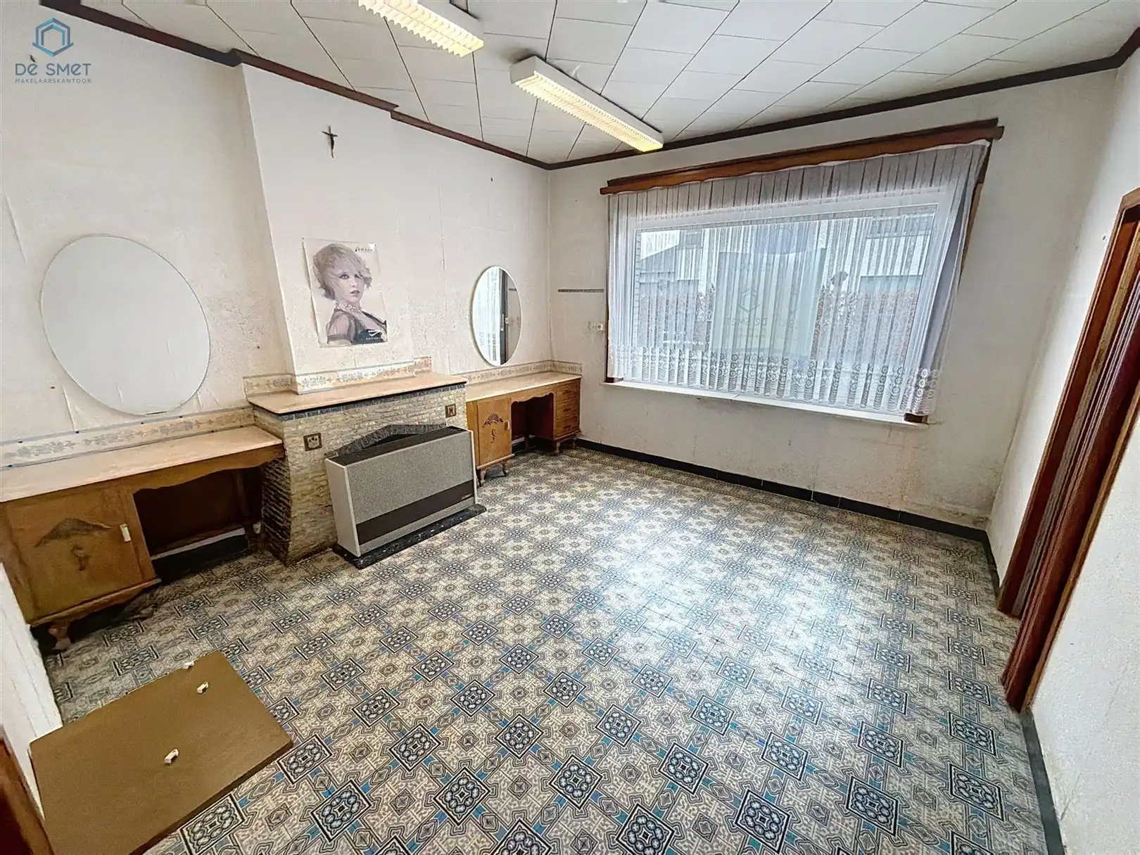 TE RENOVEREN WONING MET 3 SLAAPKAMERS, GARAGE EN TERRAS IN VIANE foto 4