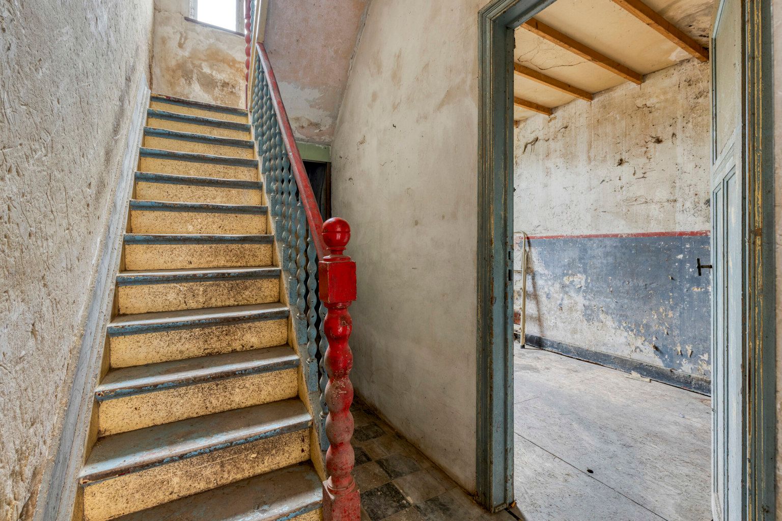 immoDAVID stelt voor: totaal te renoveren woning met tuin foto 8