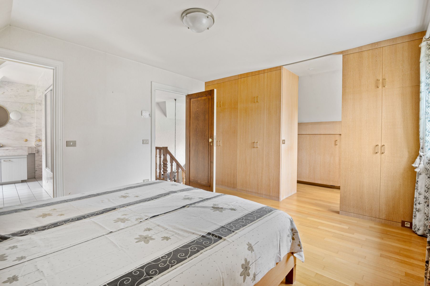 Te renoveren villa met uniek vrij zicht op ca. 2.065m². foto 21
