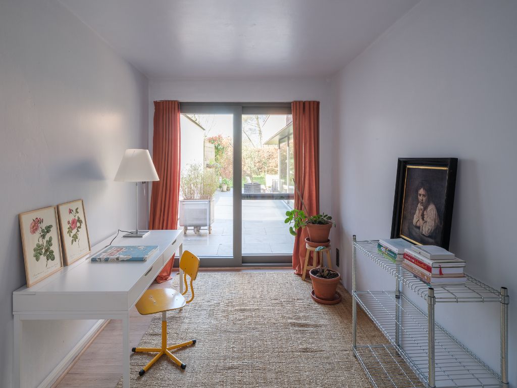 Ruime en energiezuinige woning (A-score) met de mogelijkheid tot combinatie woon/werk op een zeer gegeerde locatie te Sint-Martens-Latem. foto 33